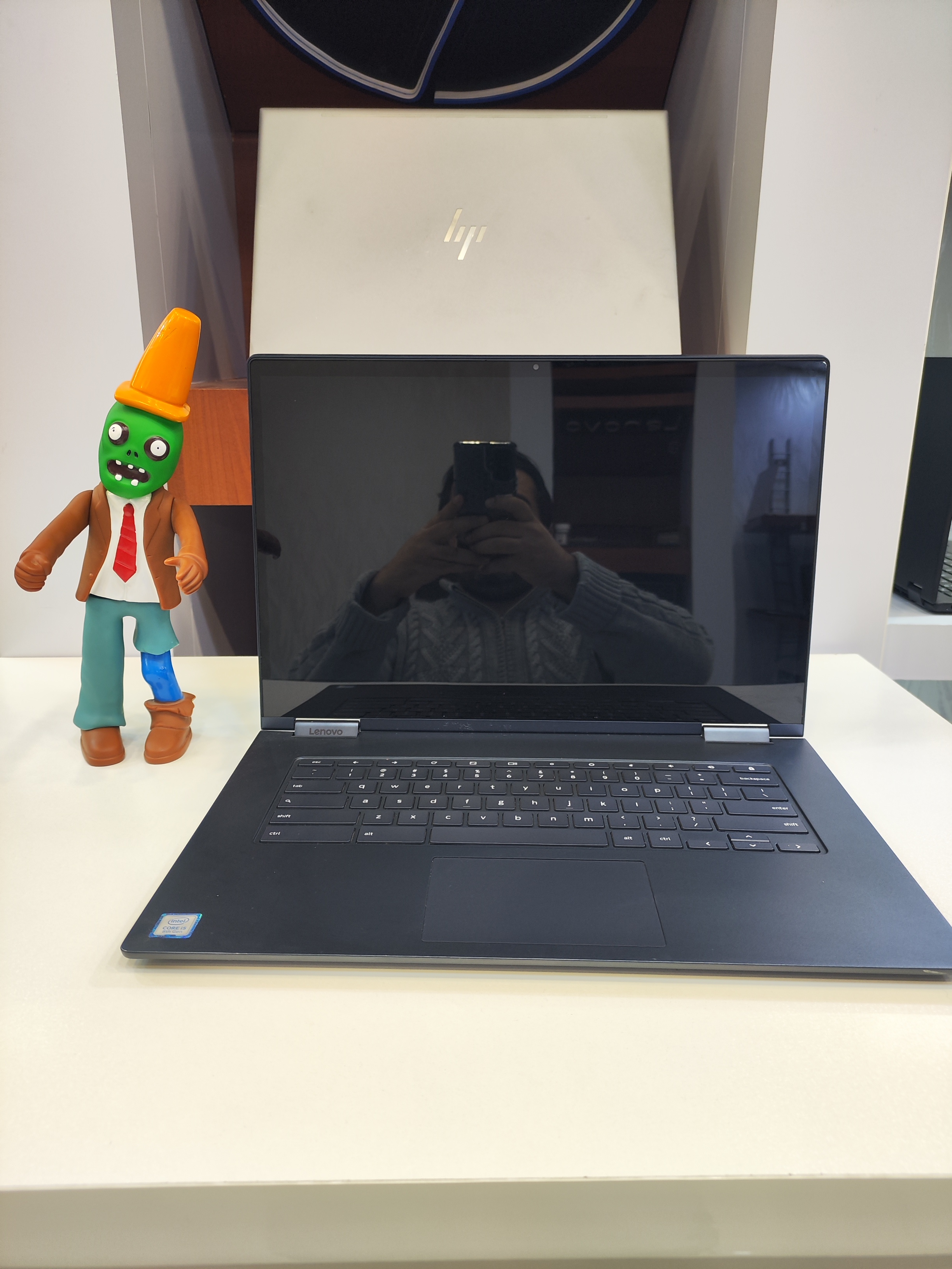 LENOVO YOGA CHROME BOOK لپ تاپ لنوو یوگا