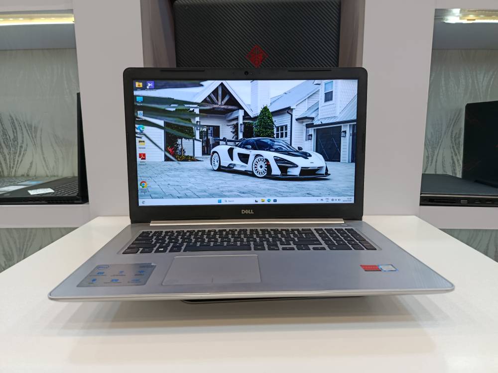 لپ تاپ Dell Inspiron 5570 | Core i7-8550U | Radeon R7 M460 | 8GB RAM | SSD 256GB