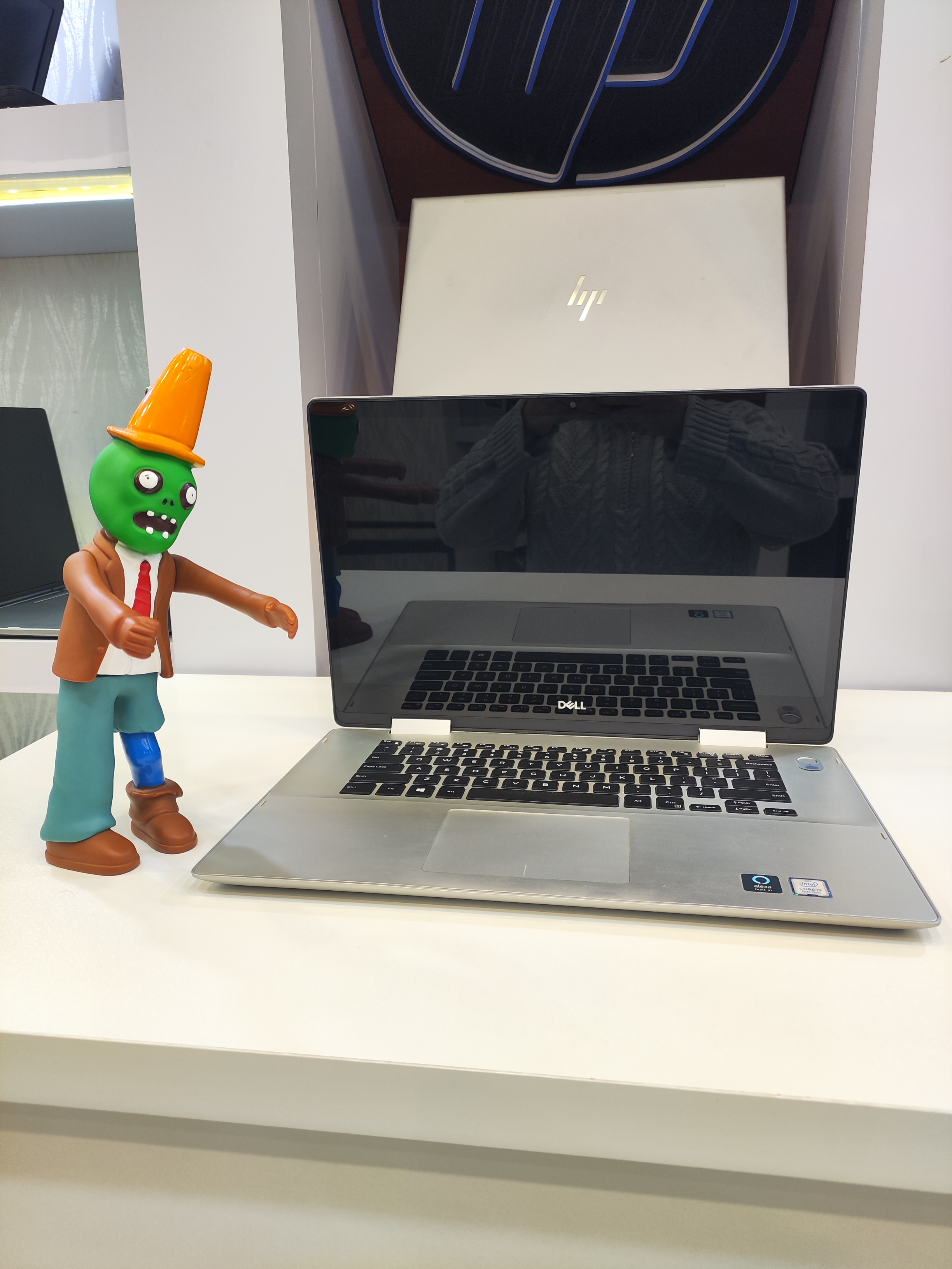 لپ تاپ DELL INSPIRON 5582 دل