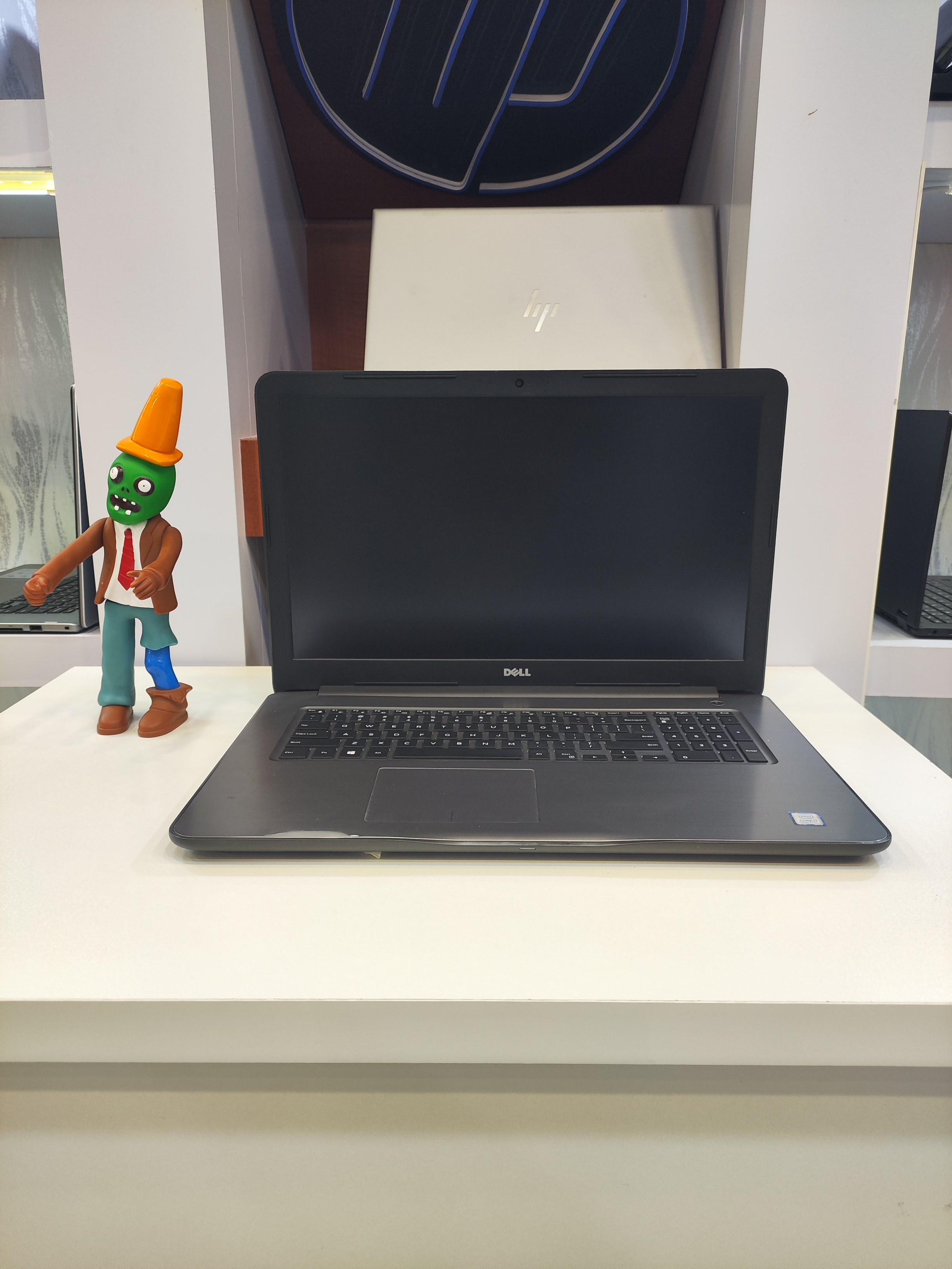 DELL 5767 لپتاپ دل
